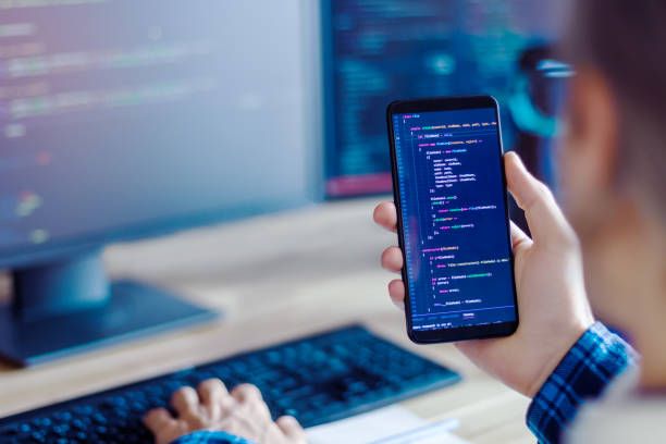 Proceso de desarrollo de aplicaciones moviles en empresas de software